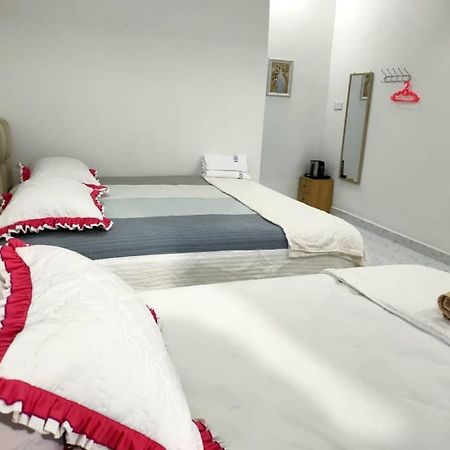 Roomstay Tokbah Demuara Kuala Besut Экстерьер фото