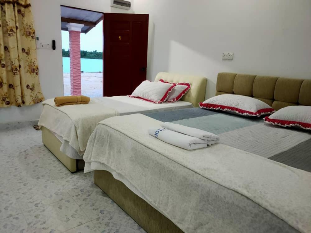 Roomstay Tokbah Demuara Kuala Besut Экстерьер фото