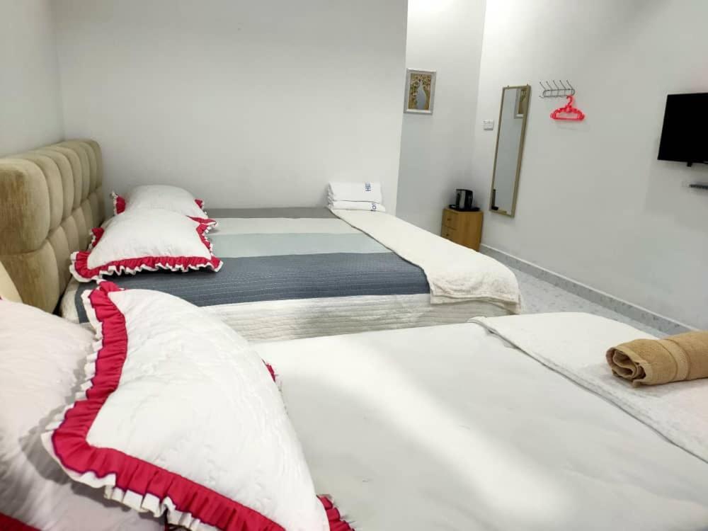 Roomstay Tokbah Demuara Kuala Besut Экстерьер фото